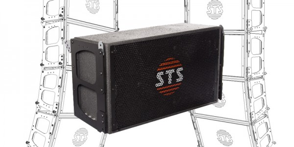 LINE ARRAY STS Compatible con la mayoría de los raiders profesionales, contamos con Procesadores digitales y Sistemas de monitoreo de escenario QSC K12 Side field y front field RCF. Equipamiento de primeras marcas y alto rendimiento.